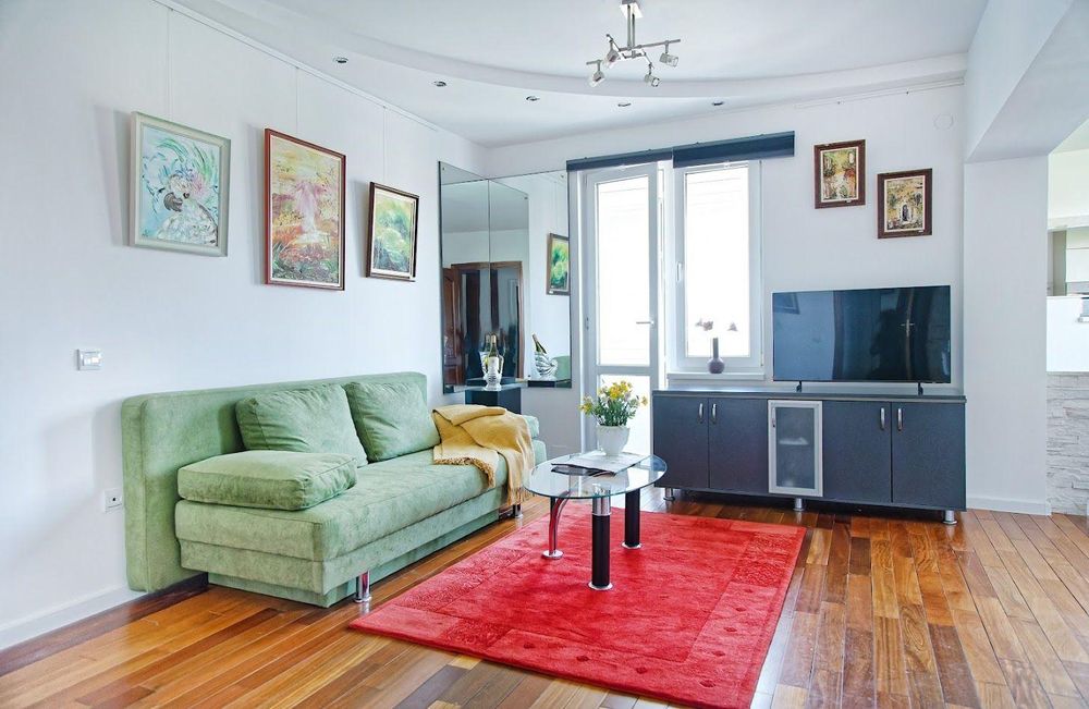 Двустаен апартамент в Центъра на София.