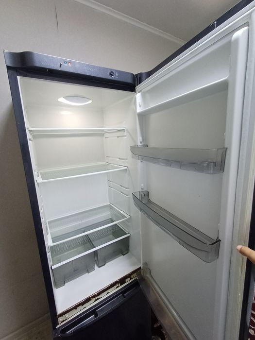 Холодильник газплита сатылады продам