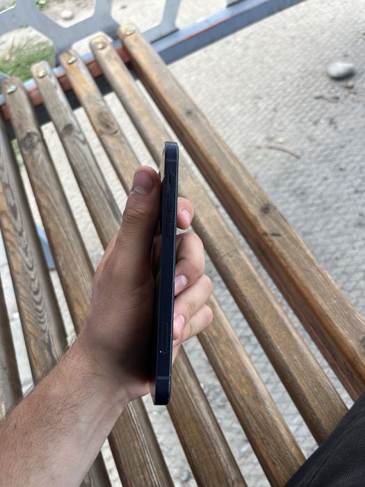 iPhone 12   64 ГБ