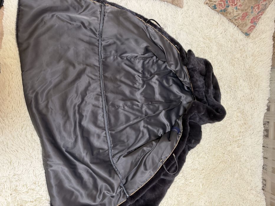 Продам норковую шубу