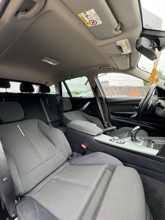 BMW 320d | 4x4 | garantie | rate | parc auto |