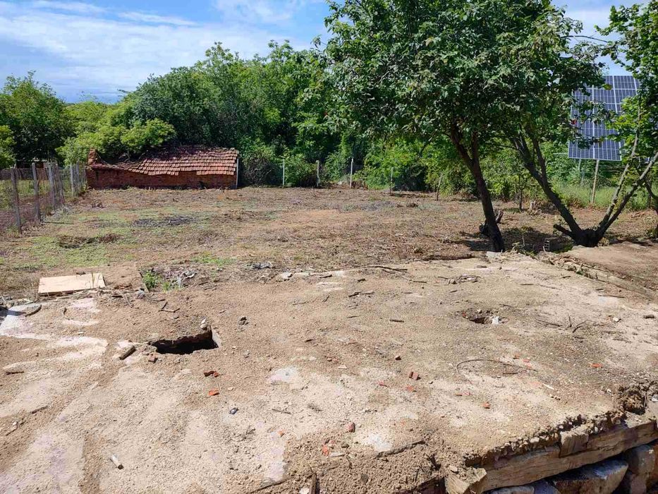 Продава се Парцел в с. Върбица, Област Плевен - 700 кв.м за 15 €/кв.м - Снимка #1