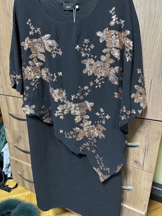 Официална рокля намалена