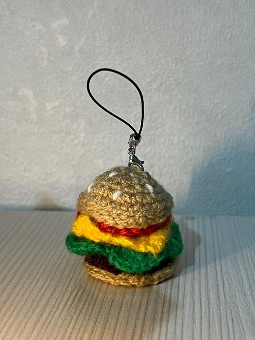 Брелки брелок вязанный ручная работа