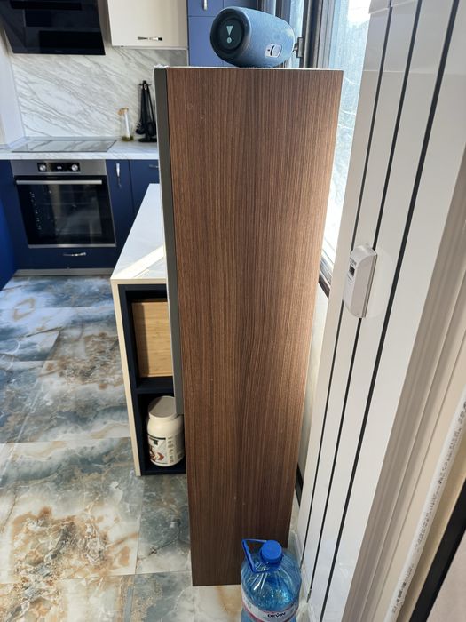 Чисто нов шкаф за баня