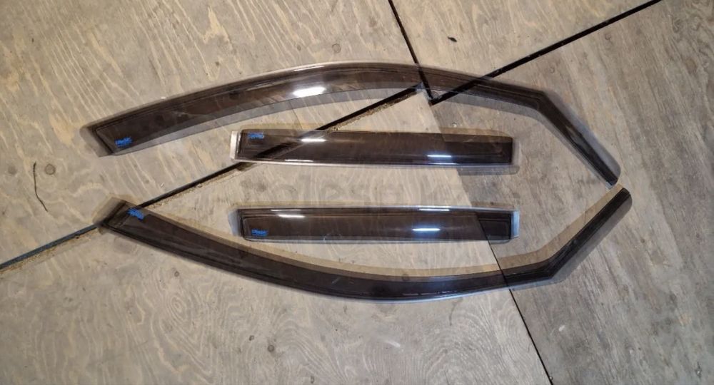 Ветровики (дифузоры в комплекте от БМВ X5 GO5 Вставные Оригинал).