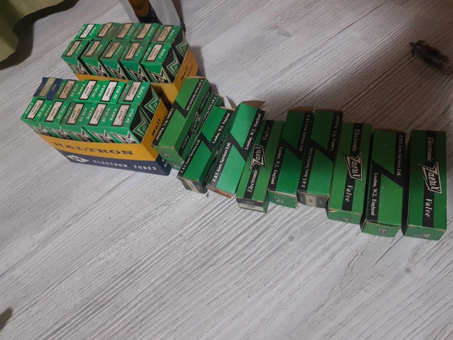 Tuburi lampi electronice 6N1P 6N2P PY88 EL86 EF80 6J1P PCH200 PL36