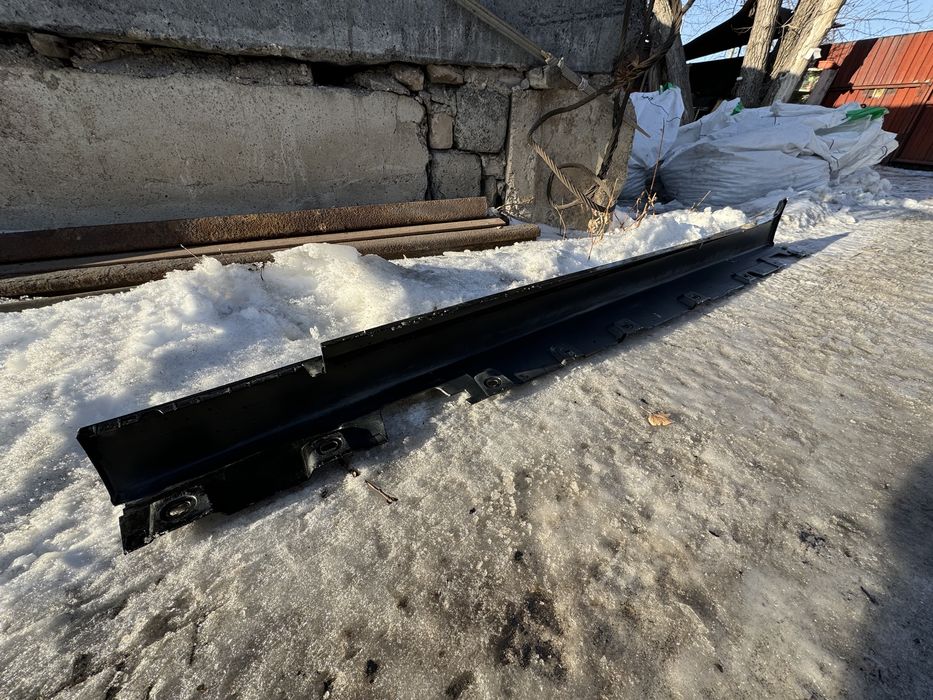 Продам бампера на бмв F10