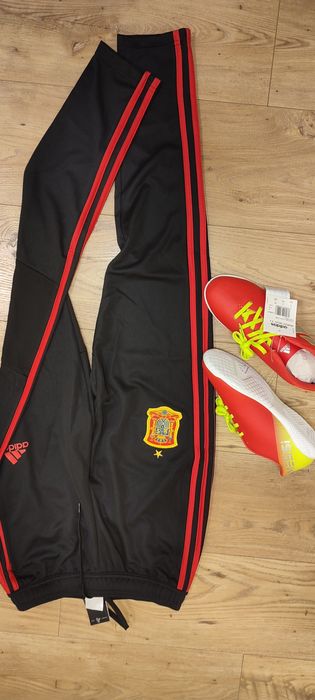 Adidas Адидас нови обувки