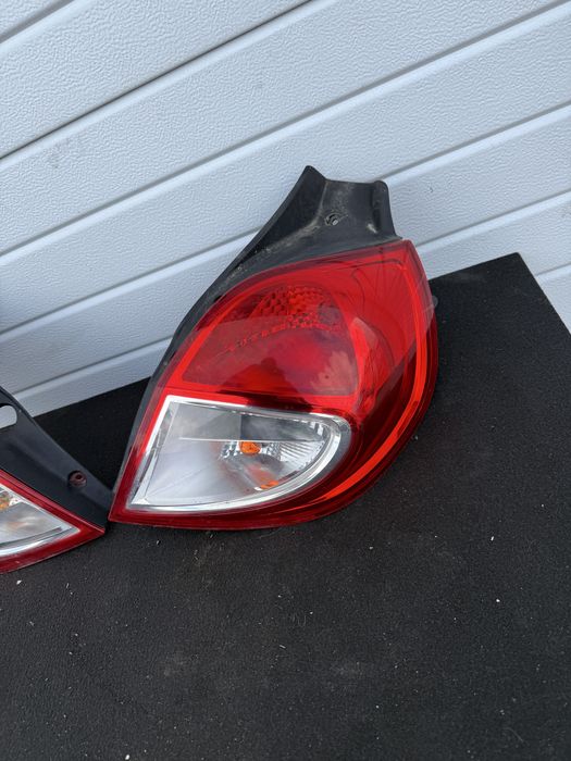 Stop stanga stop dreapta Renault clio 3 facelift