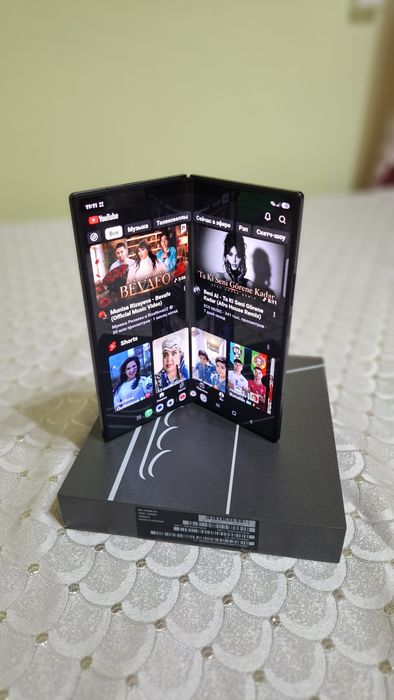 Samsung galaxy Z fold 7 12/256gb