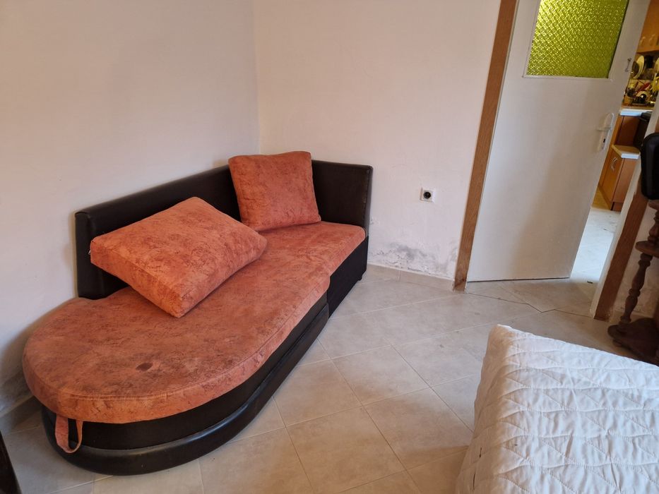 Продава се Къща в с. Златовръх, Област Пловдив - 50 кв.м за 867 €/кв.м - Снимка #3