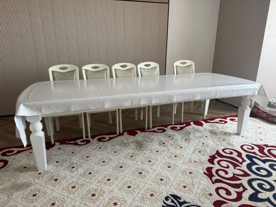 Продам стол из натурального дерева