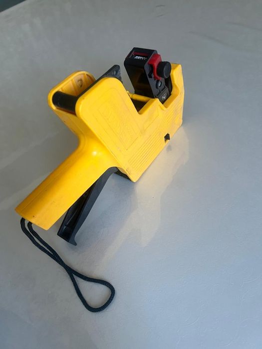 Автомат для ценников пистолет