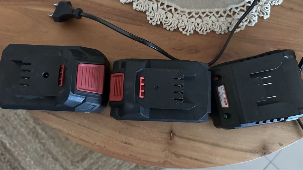 Raider R20 system 4Ah - 2 батерии и зарядно