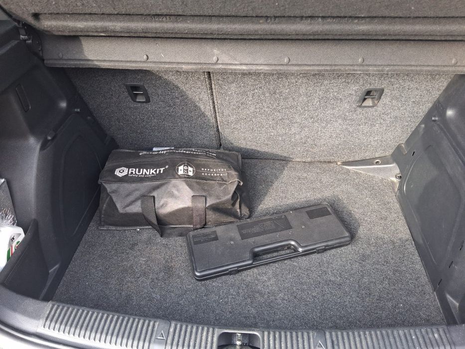 Skoda fabia 1.6 2012