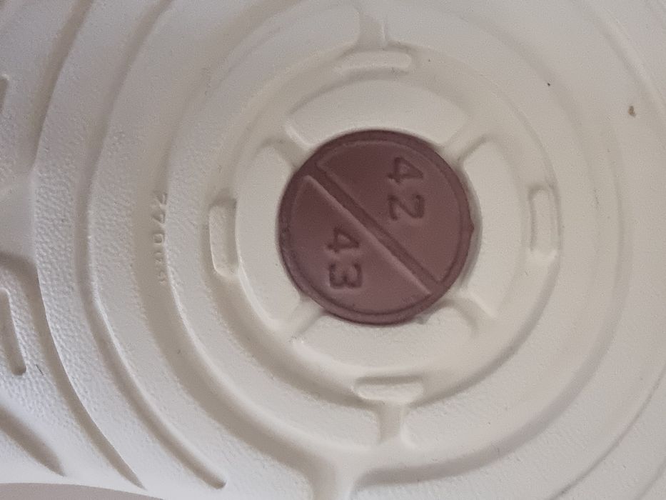 Продаюся мужские сабо  Crocs