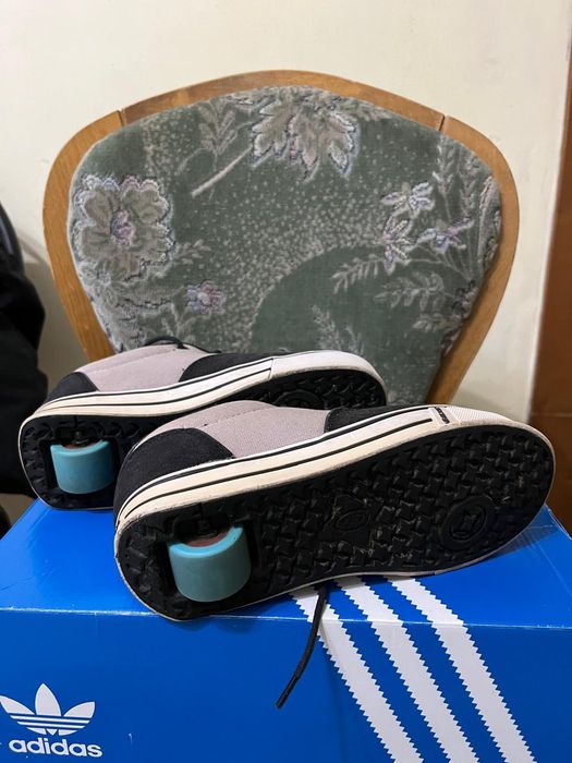 Heelys кроссовки -ролики. Размер 34.