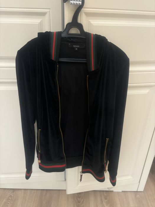 Двойка косюм Gucci