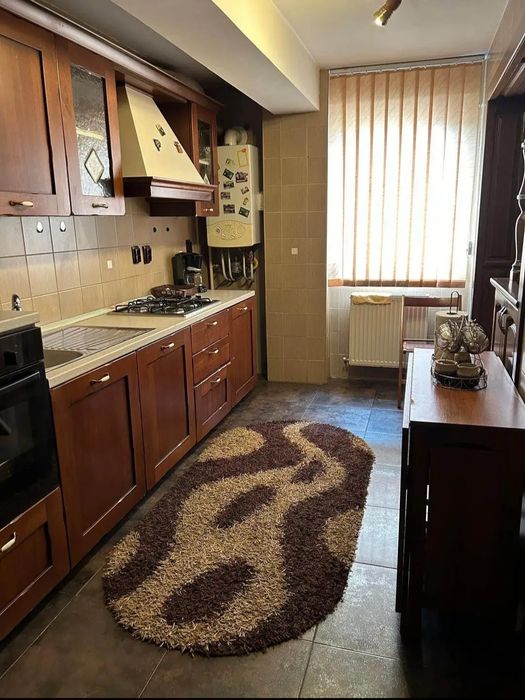 Apartament de inchiriat