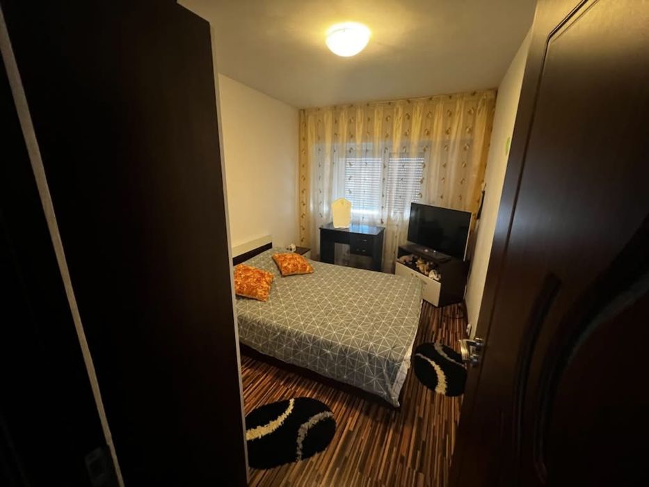 Apartament 3 camere de vânzare – 67 mp – bloc 1995 – Onești, zona Kaufland / Liceul Cantemir