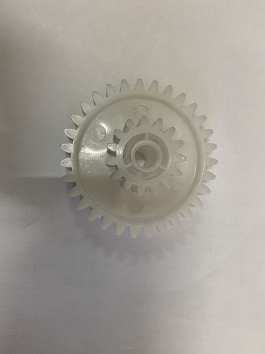 Pinion ORIGINAL roata dintata heinner albatros samus tocat carne NOU