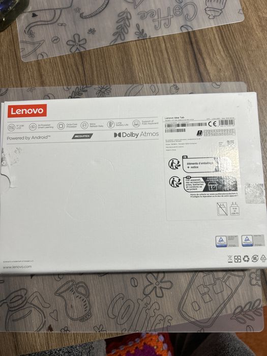 Tableta LENOVO idea tab