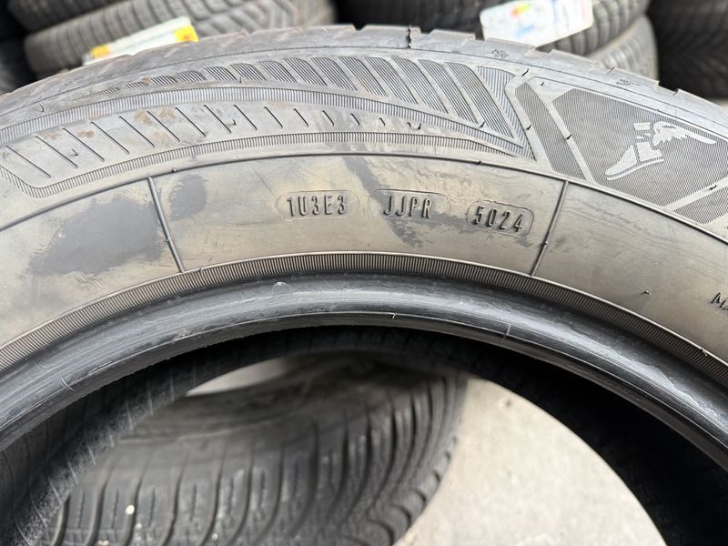 215/65/17 GOODYEAR 4бр