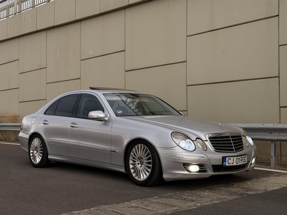 Mercedes E220 AVANTGARDE