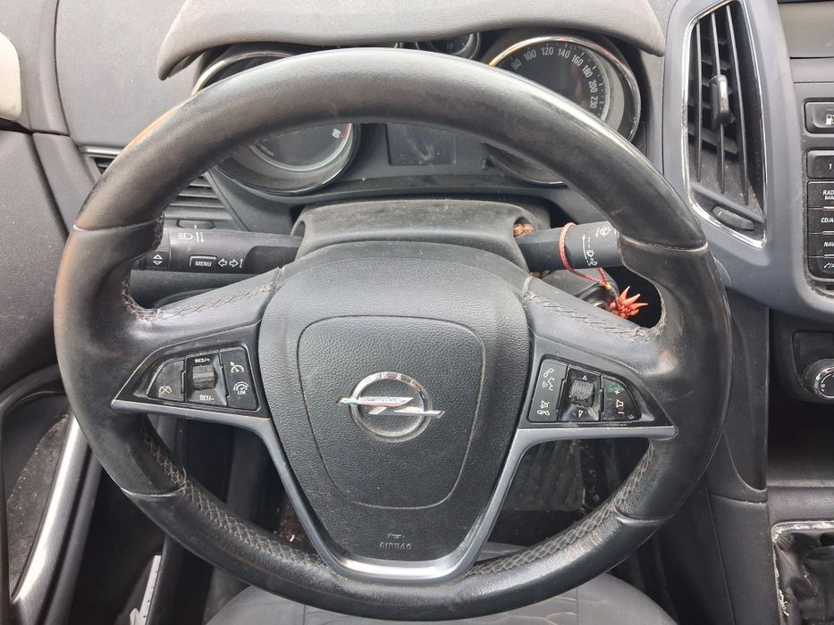 Volan Opel Zafira C 2011 - 2016