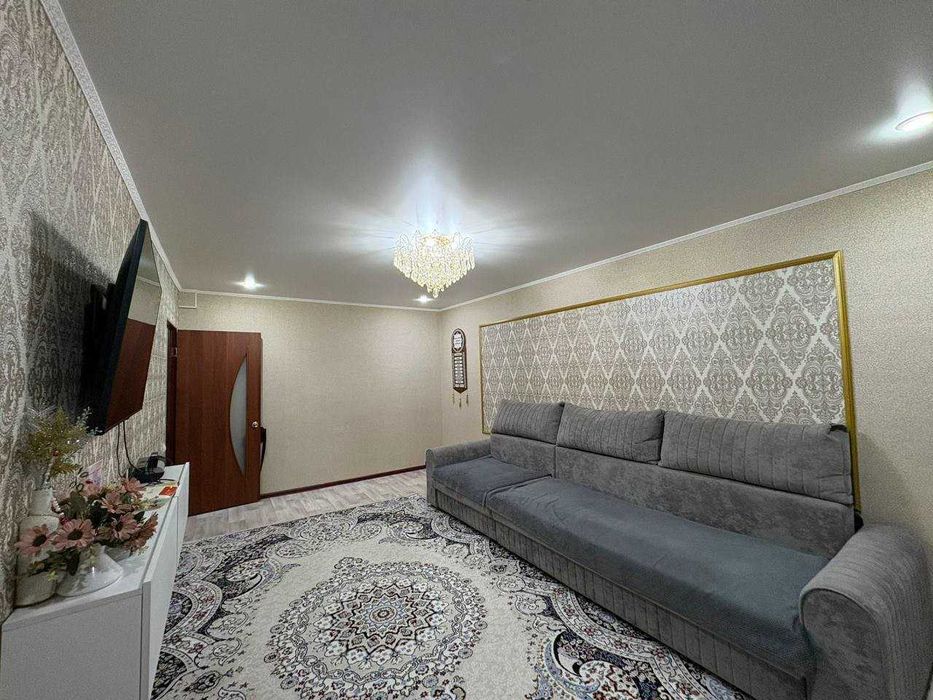 Продажа 2-комнатной квартиры Юбилейный 26 на 3 этаже 65 кв.м.