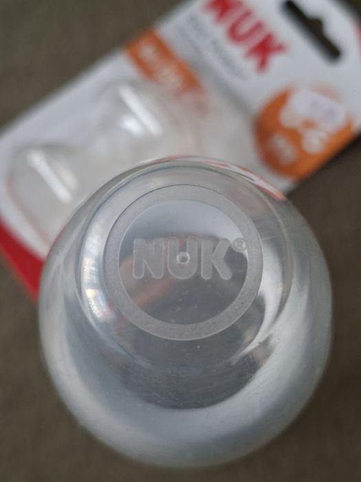 Бебешко шише NUK с 2 биберона S