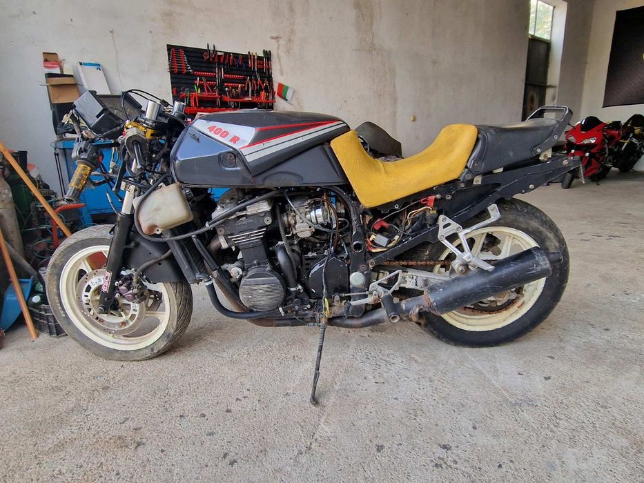 Kawasaki GPX 400R 89г