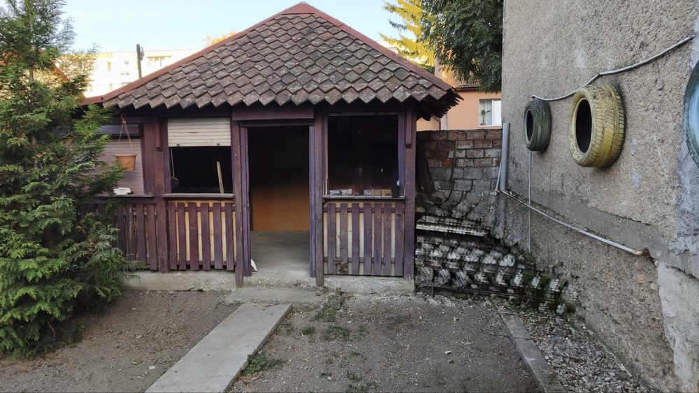 Casa zona Grivitei,13 decembrie