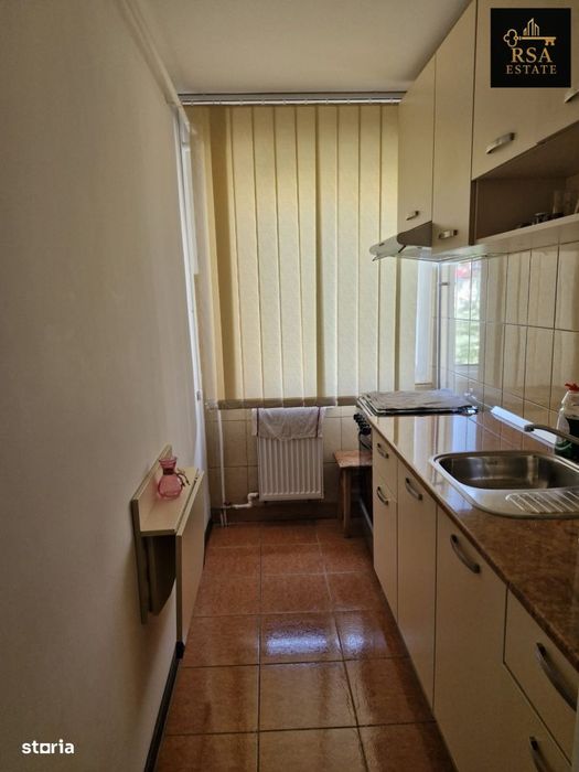 Apartament cu 2 camere de vanzare et 4 zona Ostroveni Ramnicu Valcea