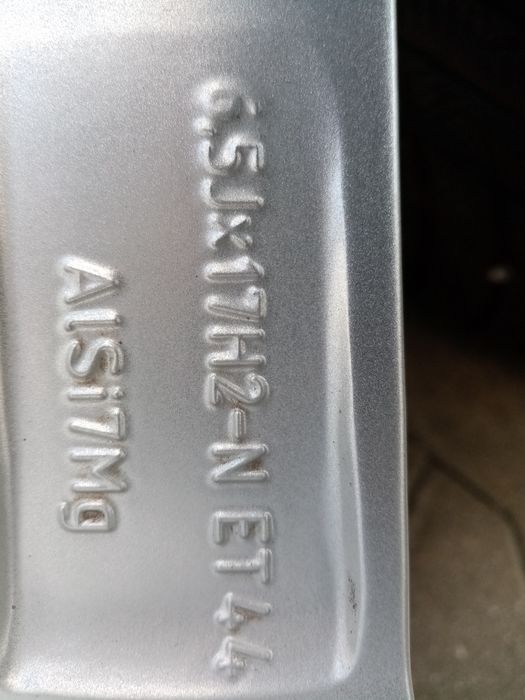 Jante originale Mercedes A class W177, 17"cu anvelope de iarnă.
