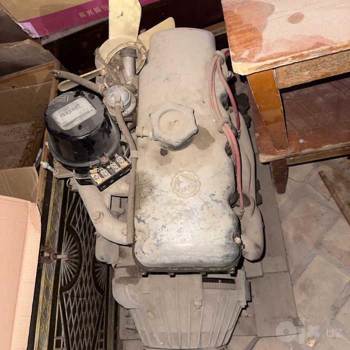 Moskvich 412 motor + korobka komplekt sotiladi