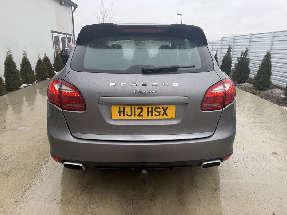 Bara fata aripi capota far porsche cayenne 92a p7 / 2011-2014