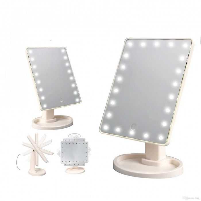 LED Огледало за грим/ гримиране с 16 вградени лед светлини