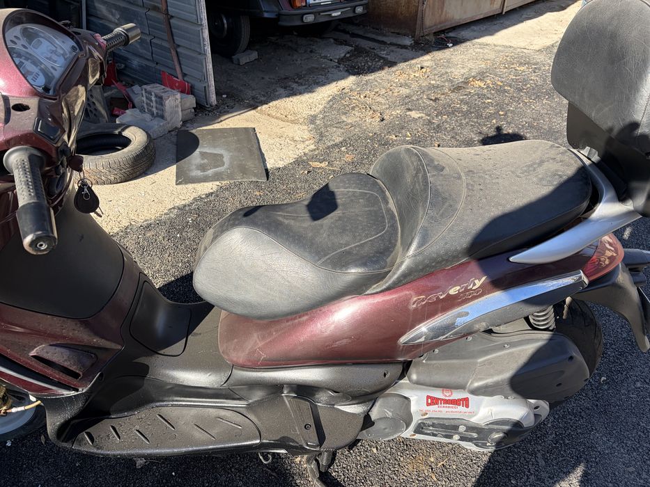 Продавам мотор Ямаха шосейка и скитери.