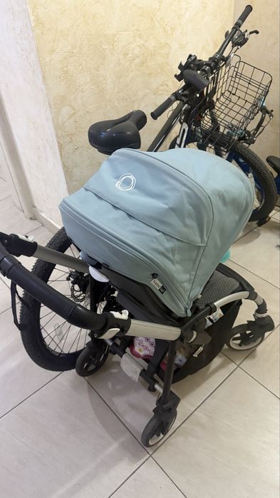 Продам коляску  Bugaboo bee 6
