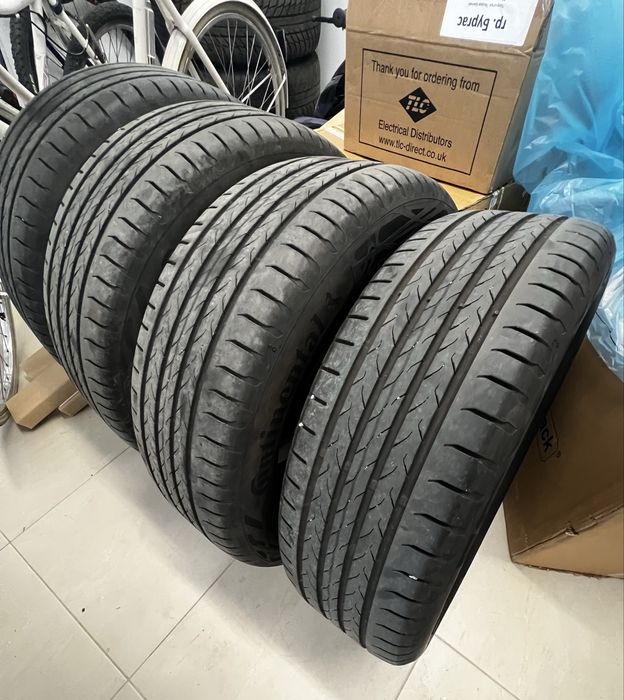 Гуми 215 55 18 континентал