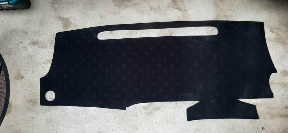 Накидка на панель тойота