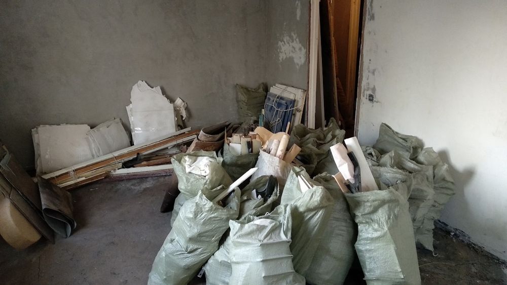 Вывоз мусора  вывоз старой мебели