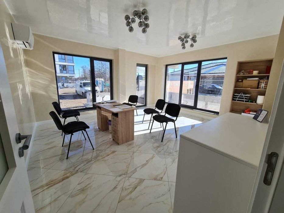 Продава се Двустаен апартамент в Пловдив, Център - 130 кв.м за 1154 €/кв.м - Снимка #1