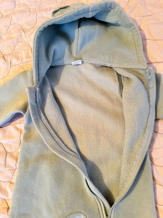 Продам детский комбинезон