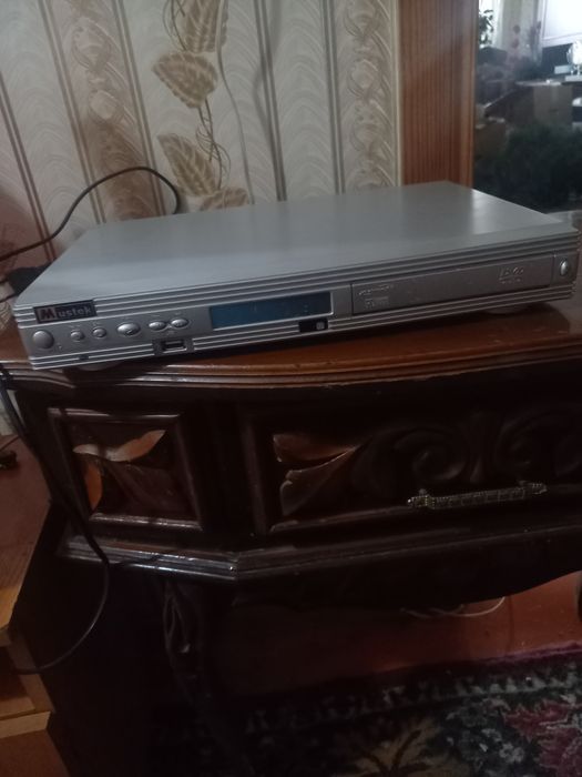 Продам аудио- видео проигрыватель