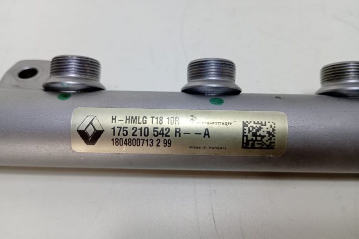 Rampa injectoare  1.6 dci 175210542R Renault Megane a 3-a generatie