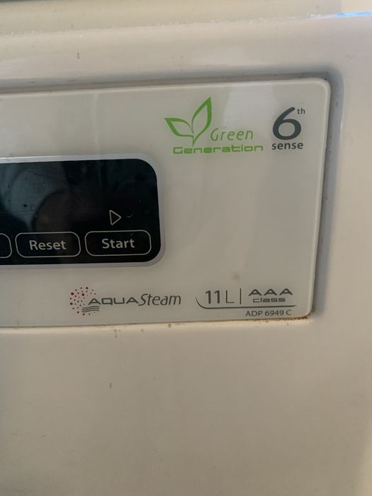 Whirpool 6th sense Aqua steam