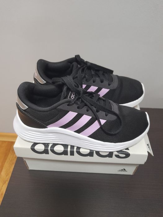 Маратонки  Adidas, 36 номер